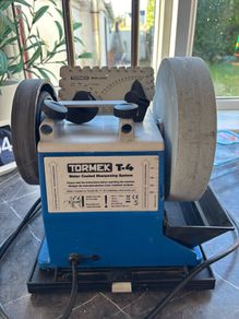 Tormek T4 Knife Sharpener