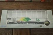 Oxford Diecast Scania Highline Tanker with BP livery