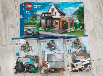 Lego City house and car 60398 100% complete and boxed