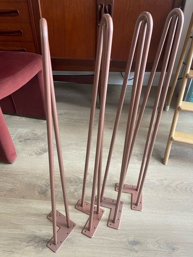 4 Bronze pin-style table legs
