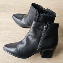 women shoe