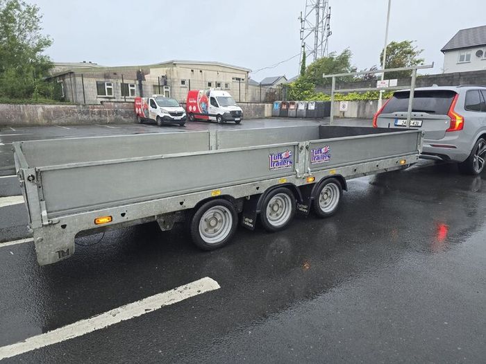 Trailer