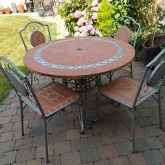 Ceramic Garden Table and 4 chairs