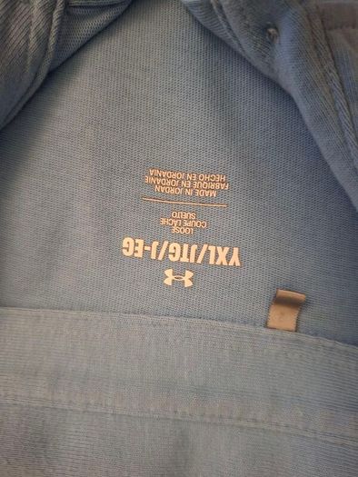 golf underarmour tshirt & shorts