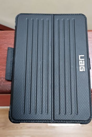 UAG anti shock case for iPad mini 5