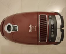 Miele vacuum cleaner