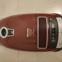 Miele vacuum cleaner