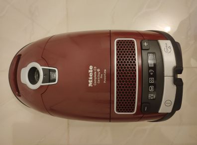 Miele vacuum cleaner