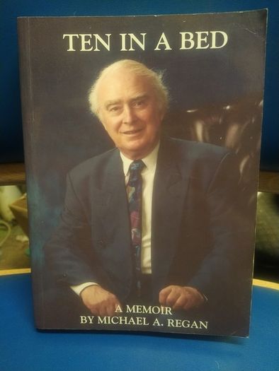 Ten In A Bed: A Memoir - Michael Regan