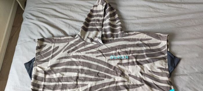 Swimming beach changing gown towel - kids/teens one size