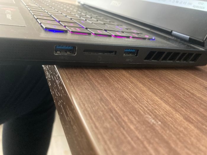 Msi Raider Gaming Laptop / RTX 2070 / i7 5.1Ghz / 2TB HDD / 16GB Ram / 240HZ
