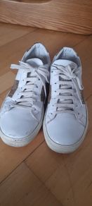 Guess Trainers