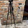 camera tripod Image 2