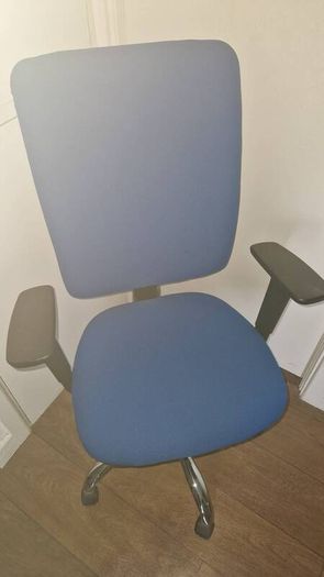 Sturdy ergonomic chair for home office
