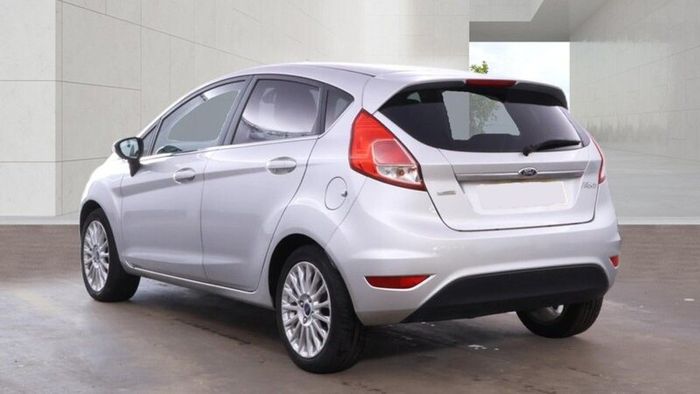Ford Fiesta 1.0 E/b 125 Titanium Hatchback