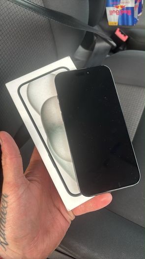 iphone 15 plus sim free 128Gb mint condition with box accessories