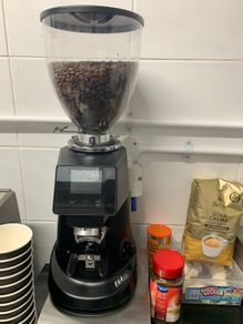Automatic grinder