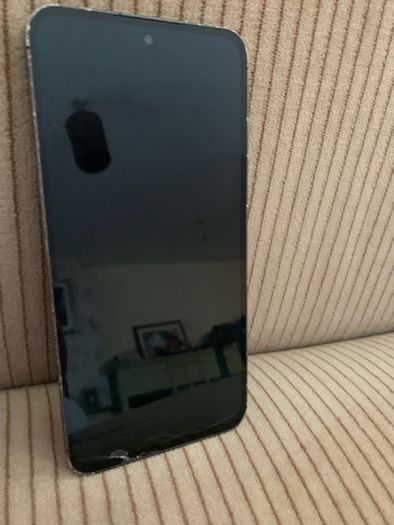 Samsung Galaxy S23 FE - 128GB/256GB - Phantom Black/Cream (For Parts / Repair Only)