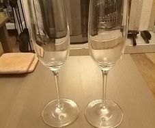 2 Glasses