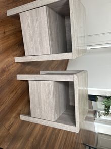 Two bedside lockers