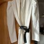 White blazer Image 3