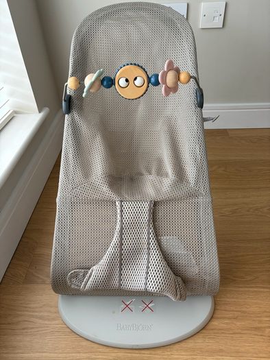 Baby Bjorn Mesh Bouncer + Toy Bar Attachment - Great Condition!