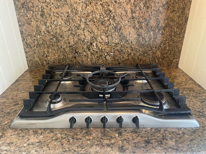 Zanussi gas hob