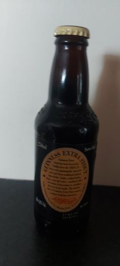 Guinness unopened bottle full,,1996 ,,see pictures for condition ,collectors item, sold as seen ,buyer collects or pays postage thank you,