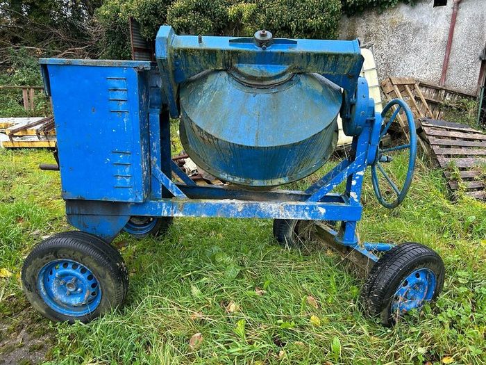 Kia sportage 2012(northern reg) and diesel mixer