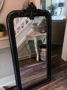 Black long mirror