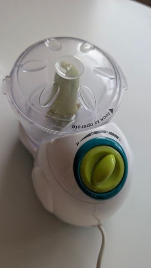 Tommy Tippee mini food chopper