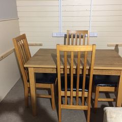 dinning table and chairs