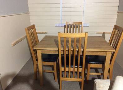 dinning table and chairs