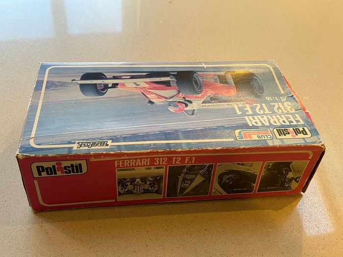 Ferrari 312 T2 Formula one Niki Lauda Scale 1/16 Year 1976