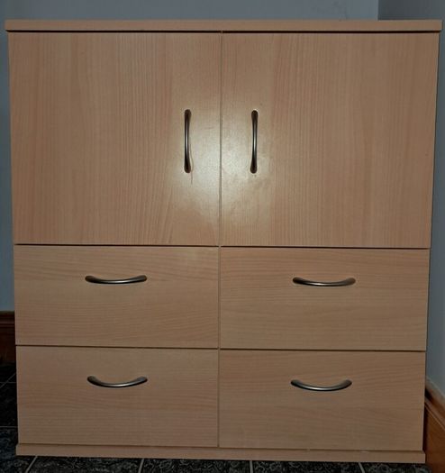 Press with drawers