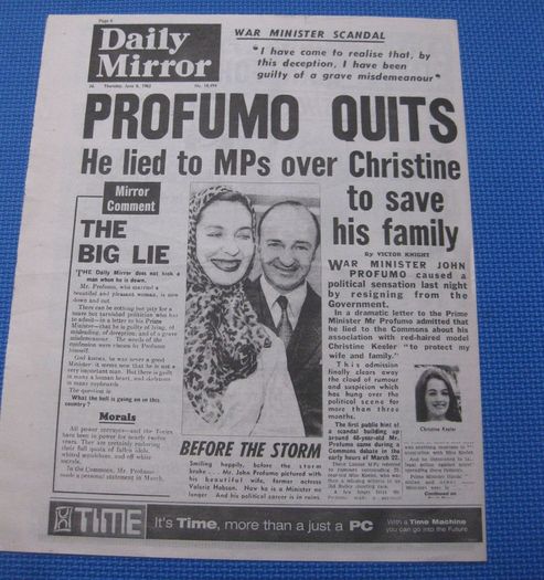 Replicas Of Daily Mirror Famous Front Pages