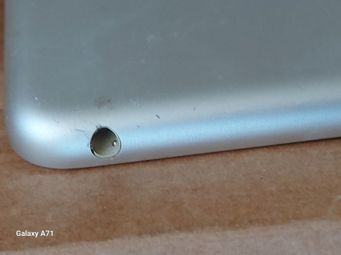 Apple Ipad Mini, 2nd Generation, 16GB, Silver, Activation Locked, for parts or repair