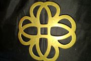 Beautiful Old Solid Brass Trivet featuring a Four Leaf Clover Design, Postage Available