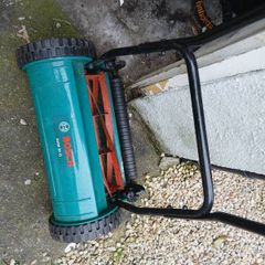 push lawn mower