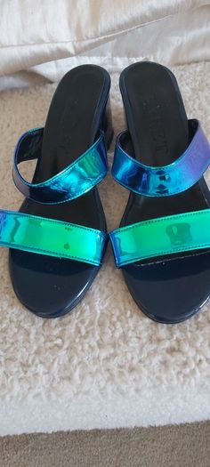 Ladies sandles
