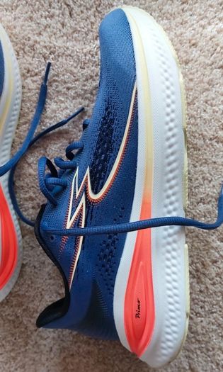 361 Meraki Runners Skipper Blue/Neon Flare