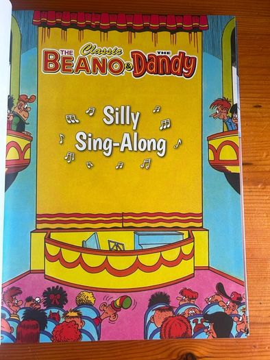 Comic: 'Classic The Beano & The Dandy Silly Sing-Along'