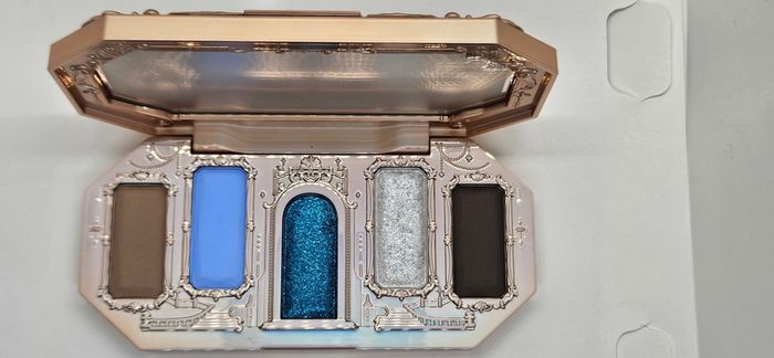 Flower Knows Moonlight Mermaid Collection Jewelry Eyeshadow Palette in 05 Moonlight Land