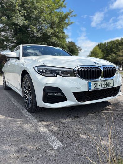 BMW 3-series 330e M-sport Auto
