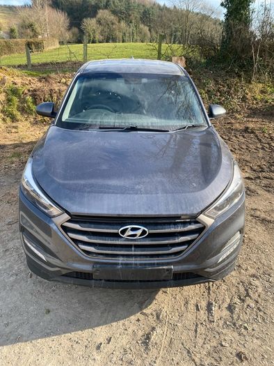 2016 Hyundai Tucson Breaking For Parts