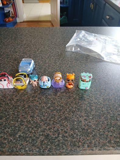 11 LOL babies