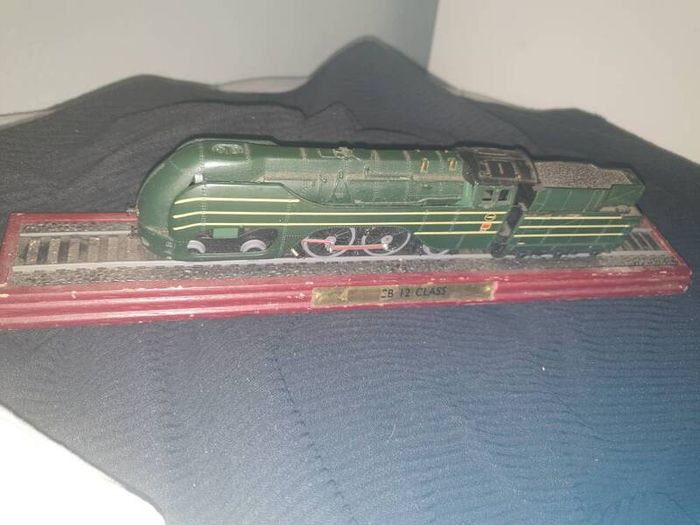 Sncb 12 Class Locomotive Display
