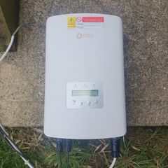 Solis mini700 solar pv inverter