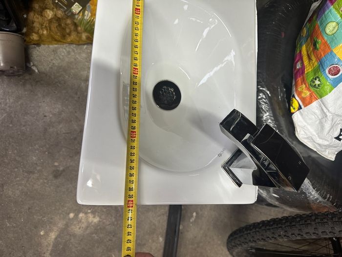 sink and vanity unit