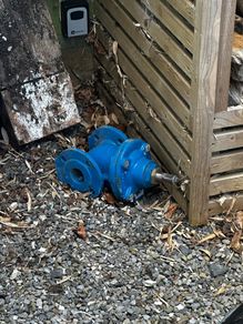 Cast iron sluice valve/water main